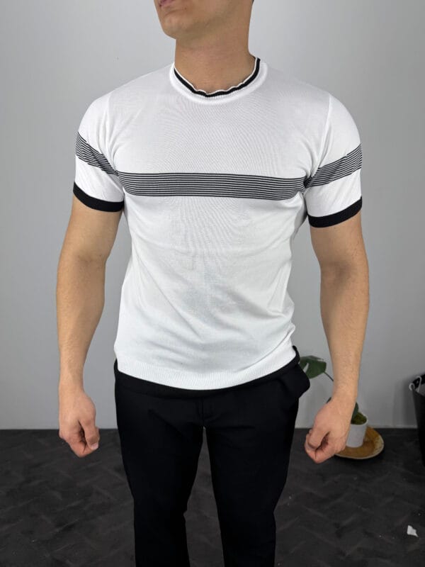 Oni Örme 0 Yaka Triko Tshirt-Beyaz/Siyah